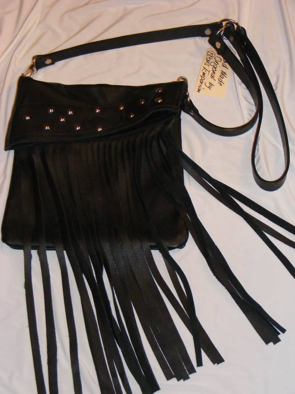 LEATHER HAND BAGS