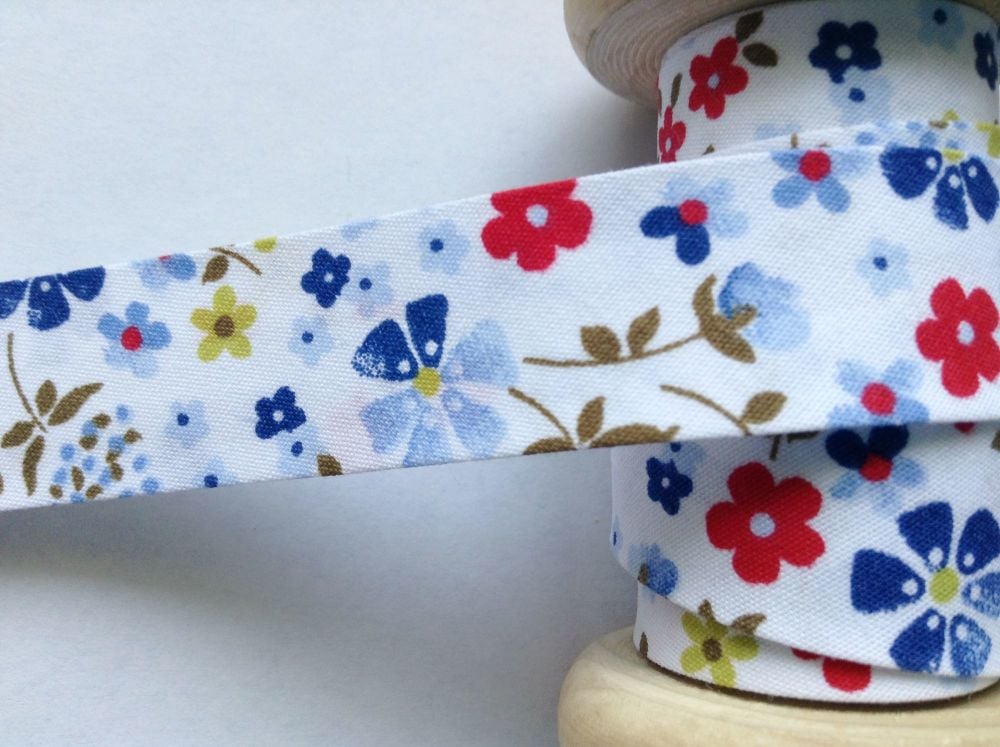 flower patterned 18mm bias binding fabric 7600-018