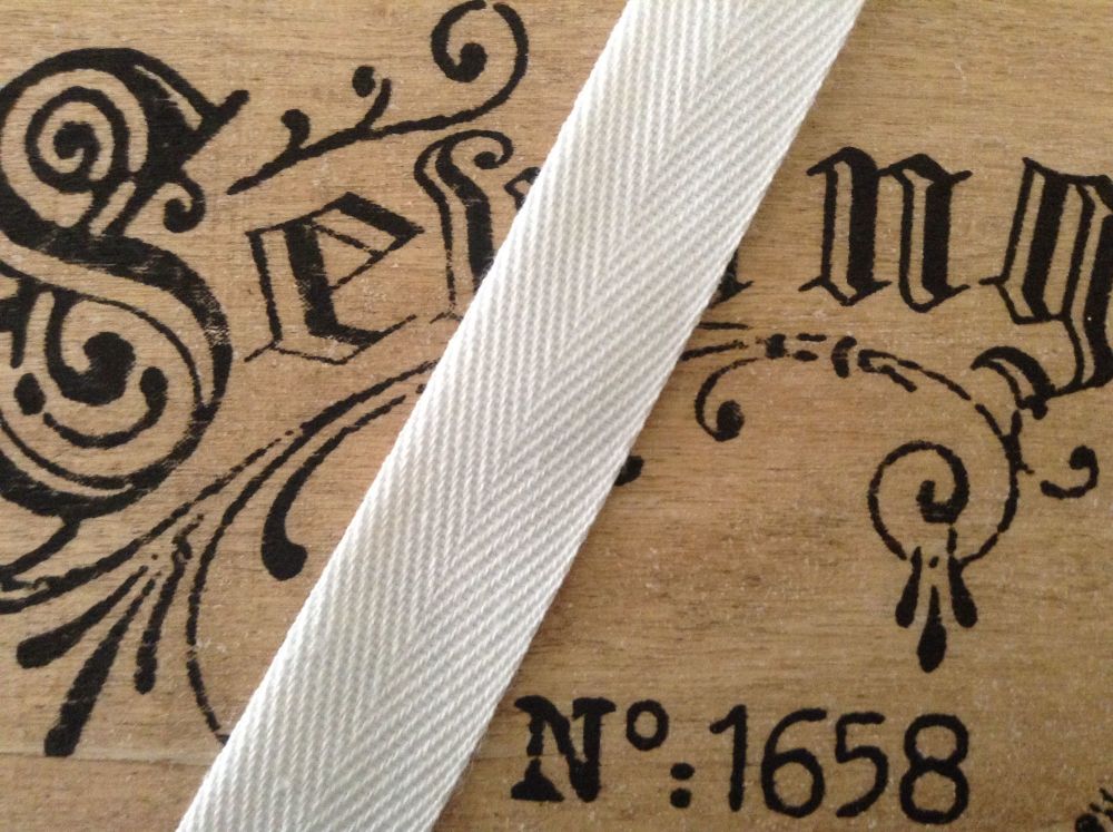 20mm White Webbing Cotton Herringbone Tape Aprons Bags Sewing