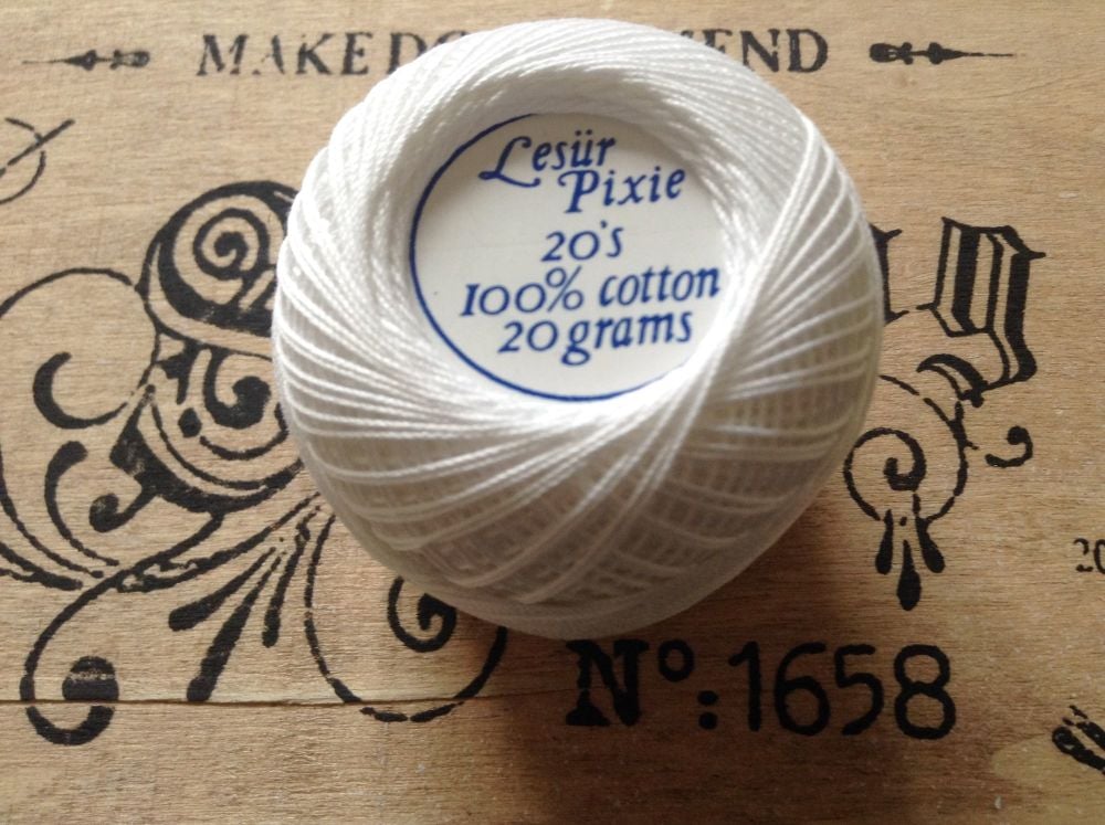 Lesur Pixie Crochet Cotton 20s White 20g
