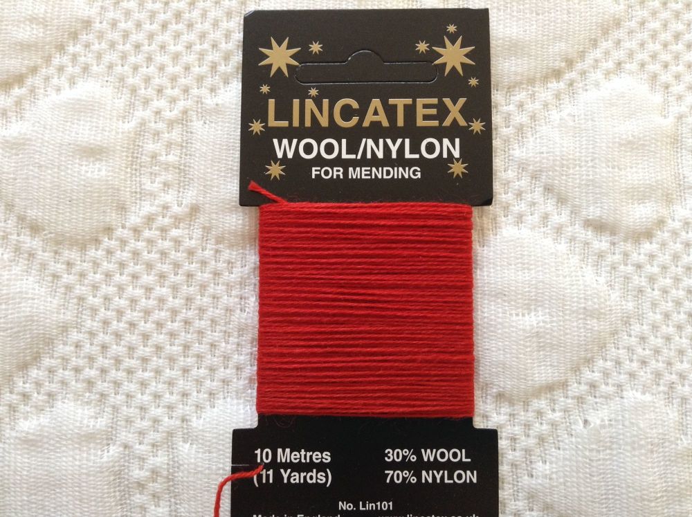 Red Darning Thread 10 metres Lincatex Socks Wool Garments