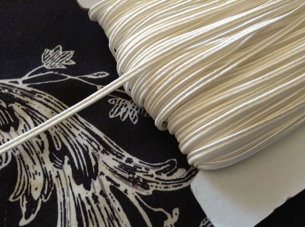 Russian Braid Fabric Trim 3mm Textile Cord Edging Ivory Cream 1 metre