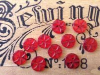 Red Star Sewing Buttons 14mm