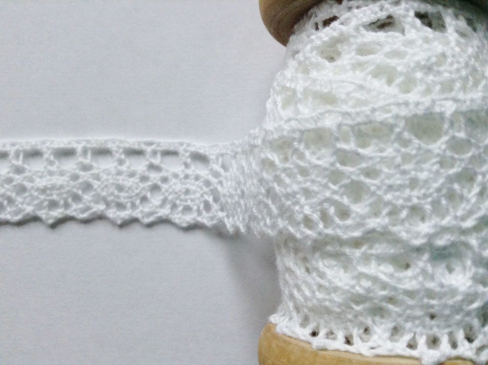 White Cotton Lace Trim With Scalloped Edge - Berties Bows