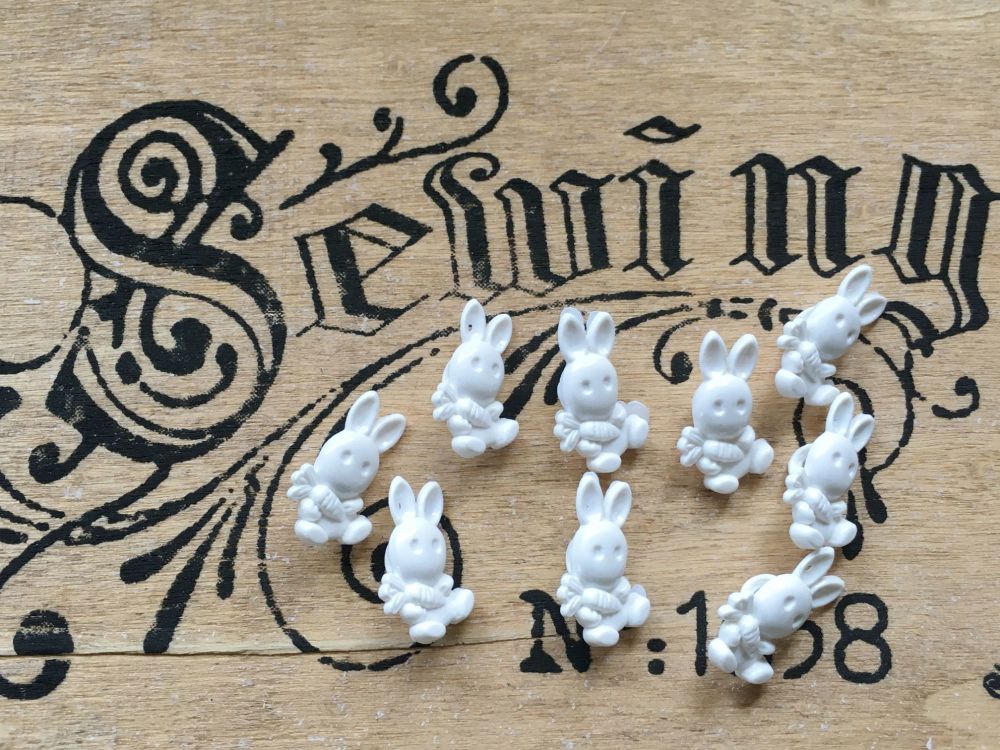 White Bunny Rabbit Buttons Shank Back 20mm