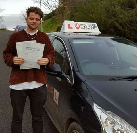 The best driving school in Holsworthy