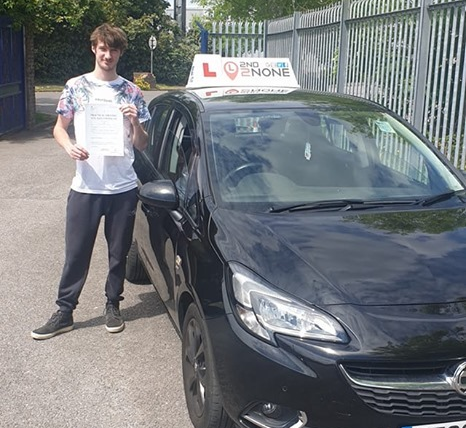 The best driving school in Filton