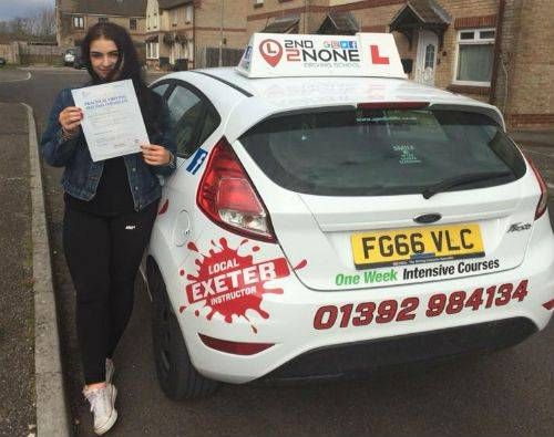 Structured driving lessons in Exeter
