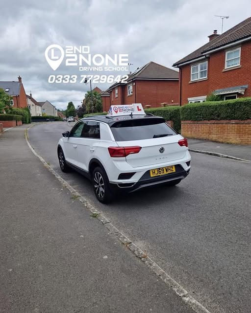 driving lessons swindon