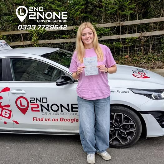 Driving Lessons Mere