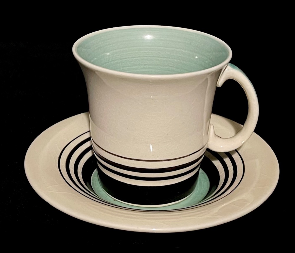 GRADUATED BLACK BANDS (MINT GREEN) COFFEE CAN & SAUCER