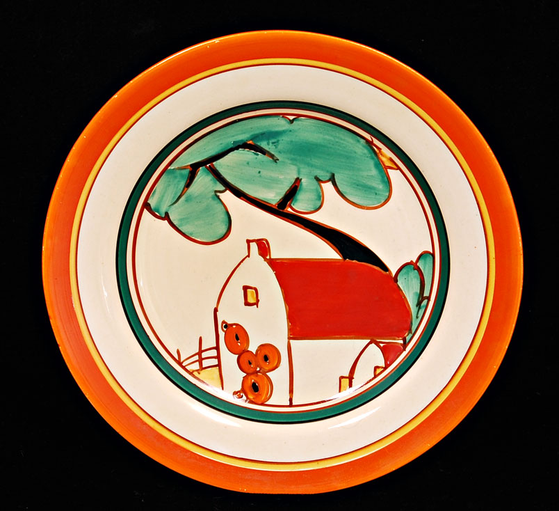 RED ROOFS PLATE
