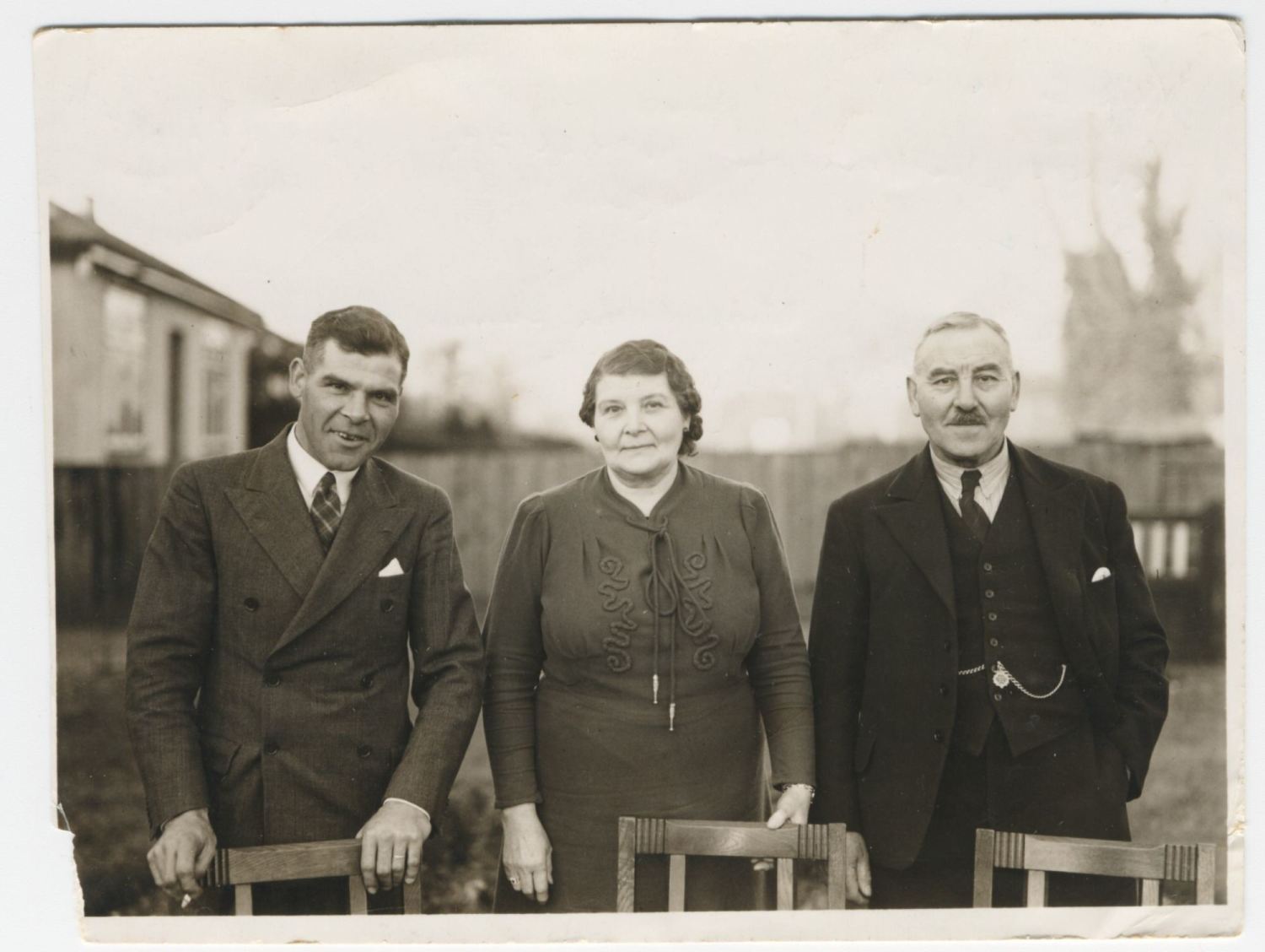 Ruth Eliza and George Albert Howard with Leslie Howard