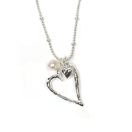 Silver Heart pendant with pearl