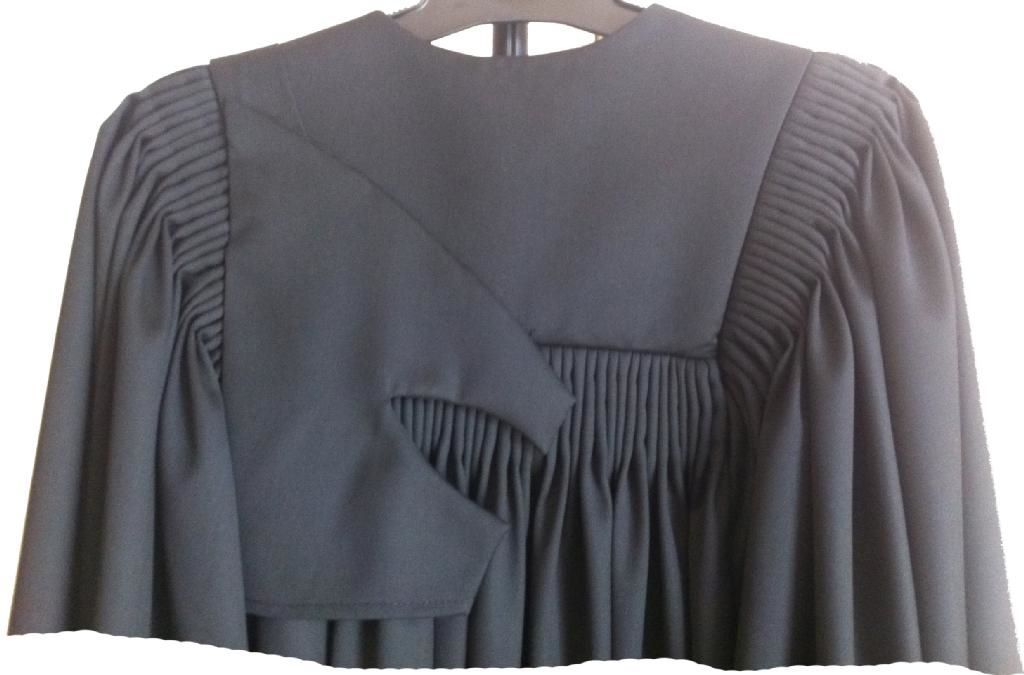 barrister gown back view showing pocket