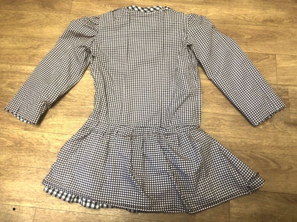 reverse side of gingham dress reverse side of gingham dress