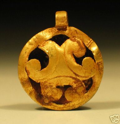 Celtic Circular Gold Pendant