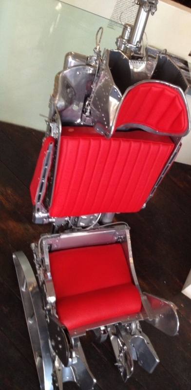 Mig 21 Eject seat ( soviet rear view ) (2) Mig 21 Eject seat ( soviet rear view ) (2)