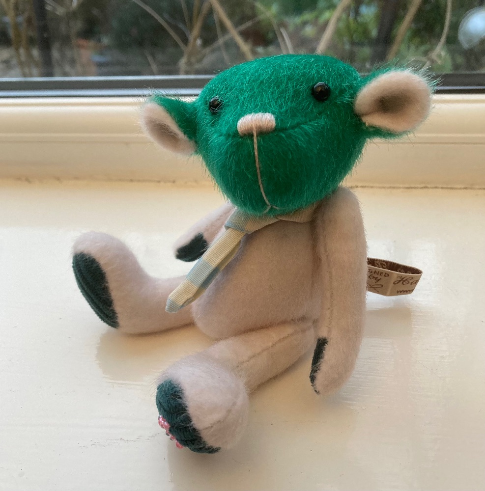 <!--001-->New Bears.