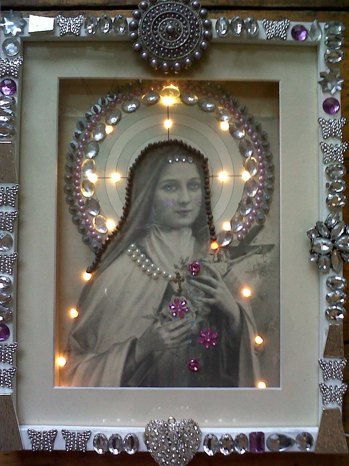 madonna light on framed