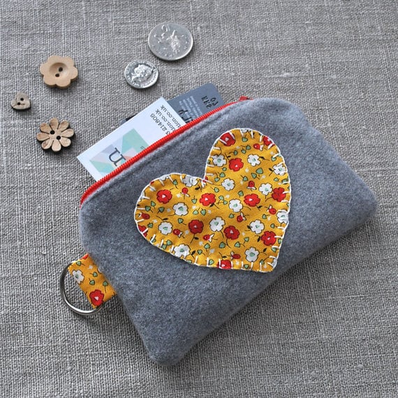 Posies Heart Purse in Red, White & Yellow on Grey