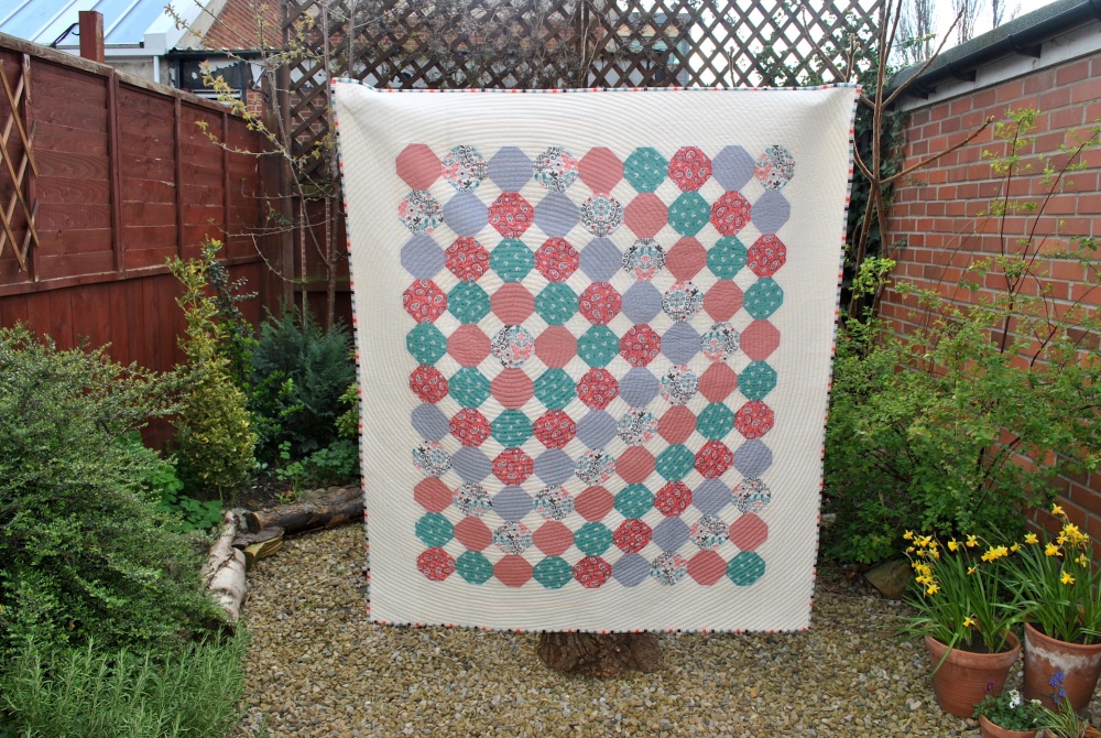 Snowballs Around the World Quilt