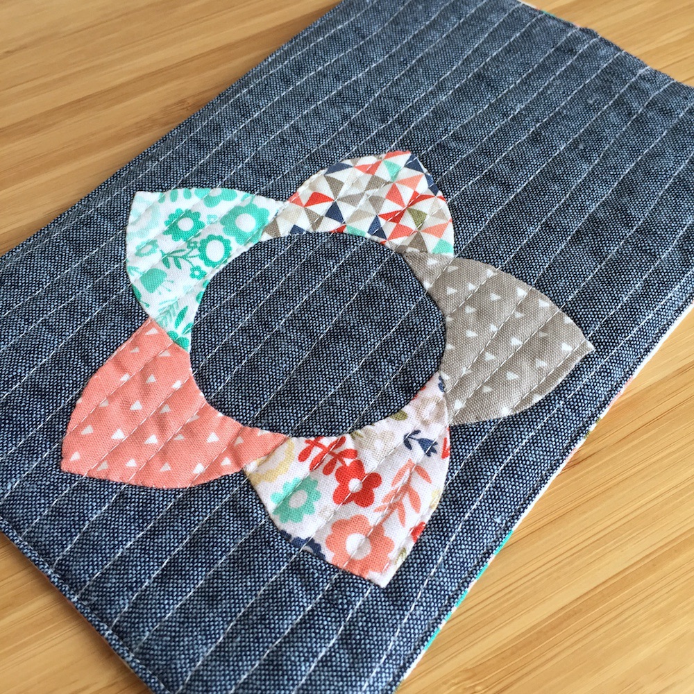 Petal Flower Ring Paper Pieces - 40 Pre-cut Papers for Curved English Paper-piecing