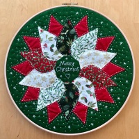 <!-- 003 -->Christmas Wreath Hoop Art Kit in Yuletide - Curved English Paper-piecing Kit - 12