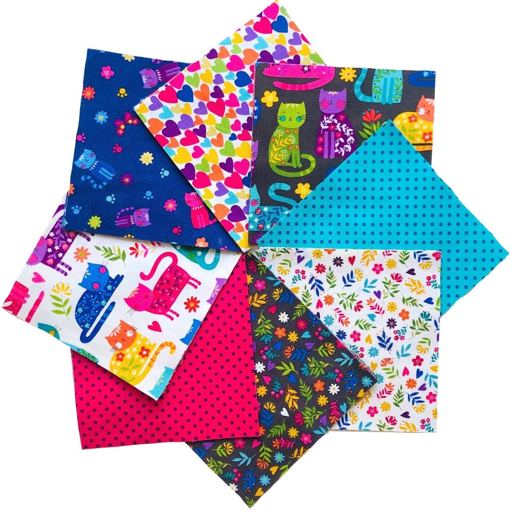 <!-- 001 -->Quilter's Pre-cut 42pc Charm Pack in Katie's Cats
