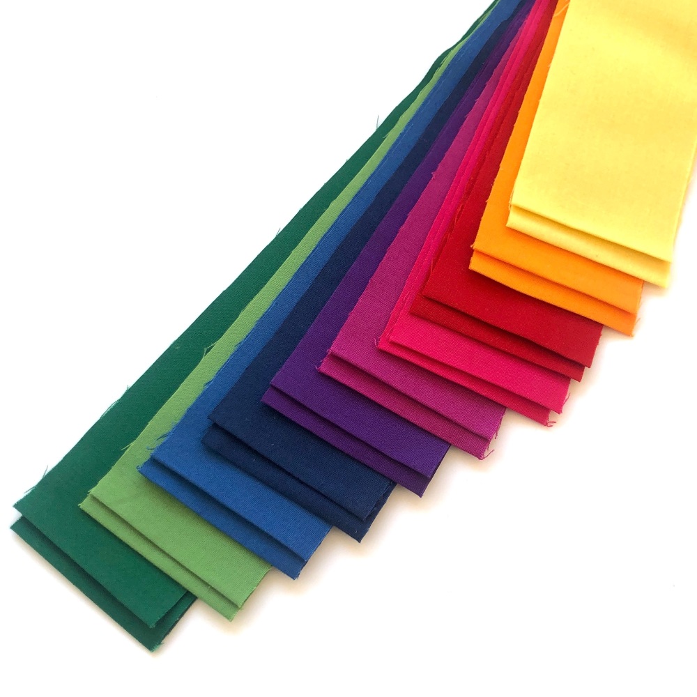 Quilter's Pre-cut 20pc Fabric Strip Set in Makower's Spectrum Solids v2
