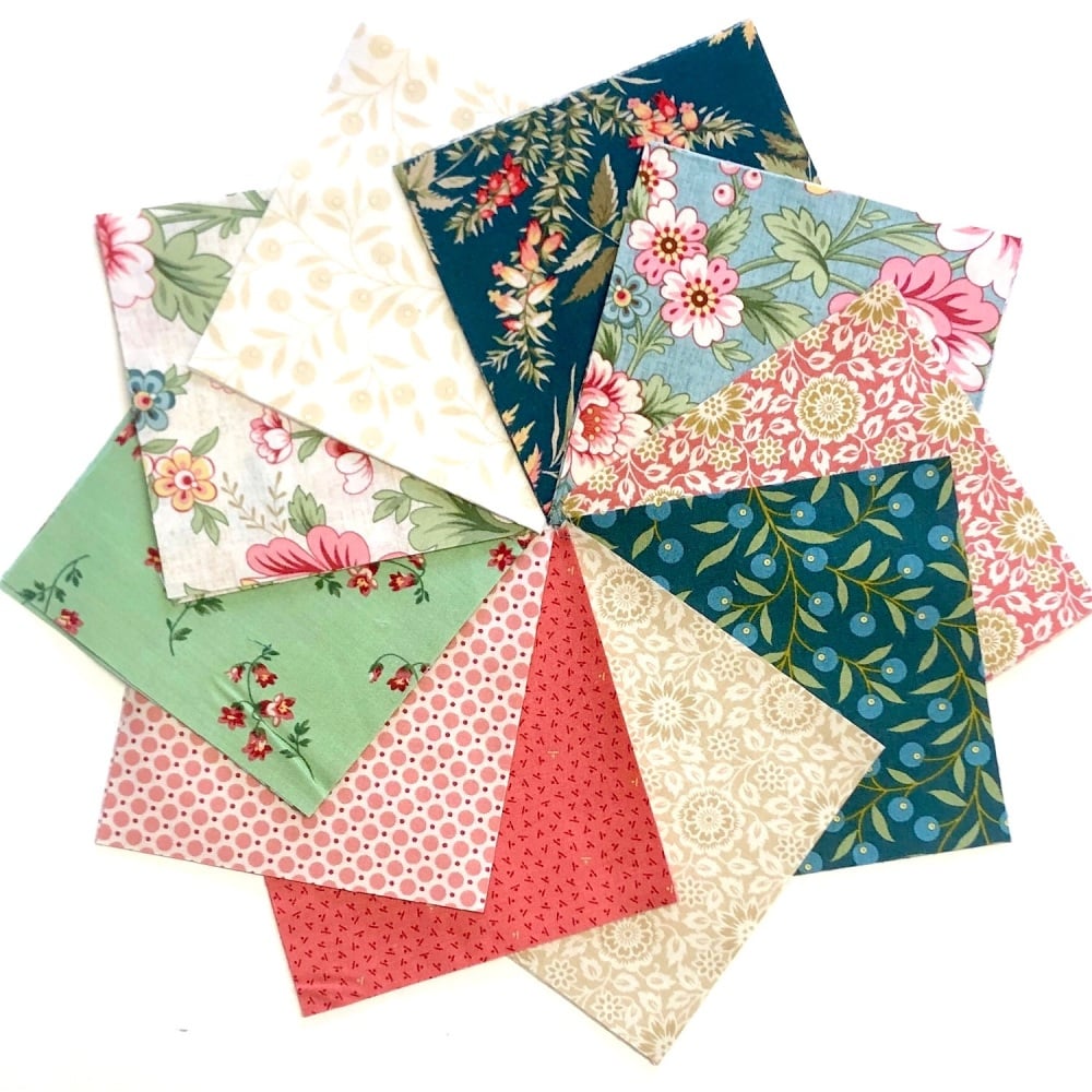 <!-- 001 -->Quilter's Pre-cut 42pc Charm Pack in Seamstress