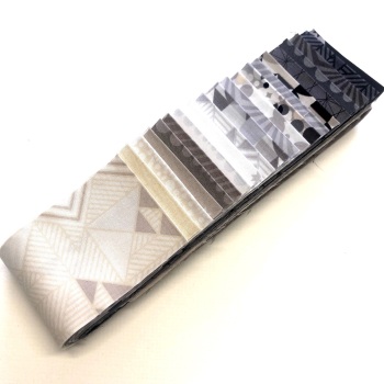 Quilter's Pre-cut 20pc Fabric Strip Set in Monochrome