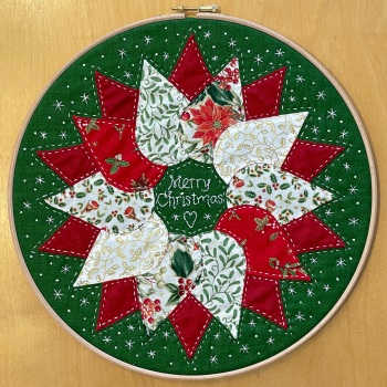 Christmas Wreath Hoop Art Kit in Traditional - Curved English Paper-piecing Kit - 12"