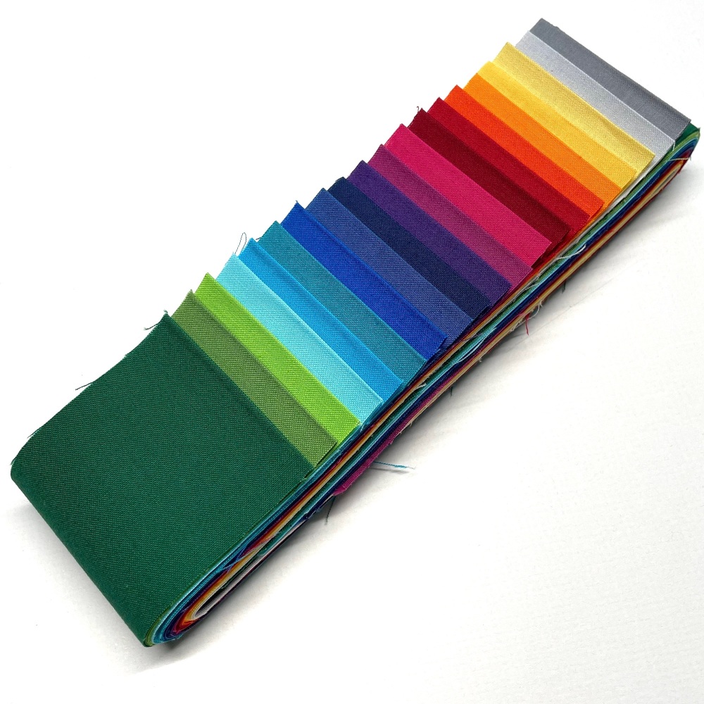 Quilter's Pre-cut 20pc Fabric Strip Set in Makower's Spectrum Solids v3