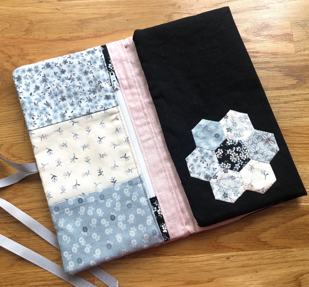 Hexy Craft Wrap Pattern - Includes Pre-cut Hexy Papers