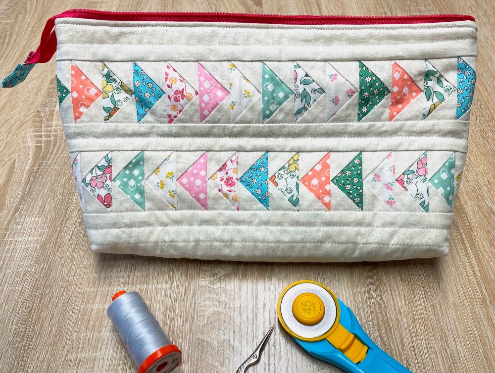 Flying Geese Craft Pouch in Ditsy Florals