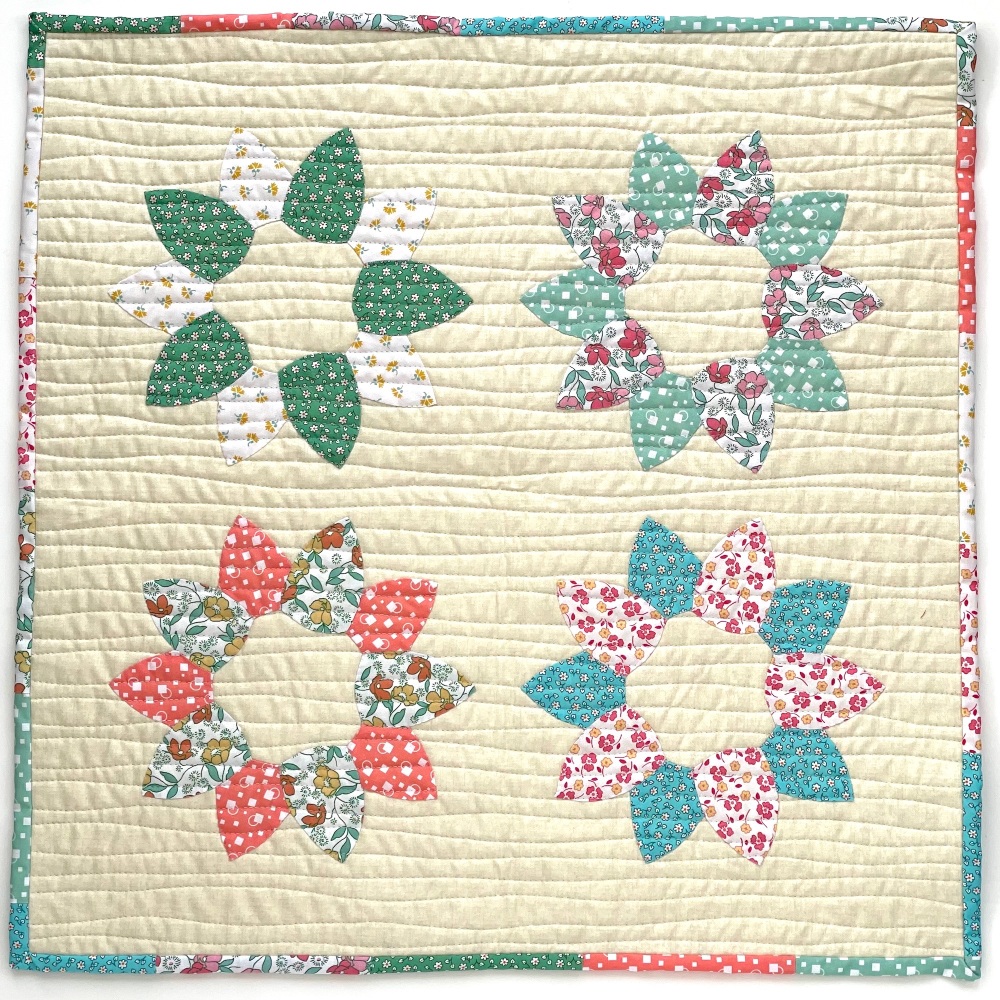 <!-- 001 -->Lotus Flower Wall Hanging kit in Ditsy Florals