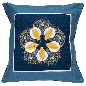 Blooming Flower Cushion Pattern - includes pre-cut papers