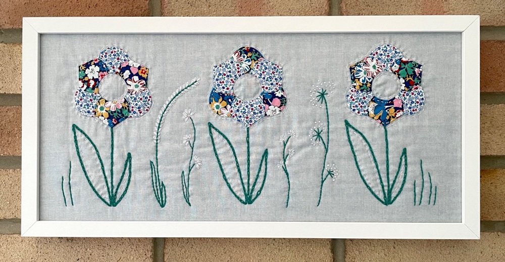Stitched Posies Panel Pattern