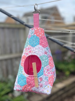 Hexy Peg Bag Kit in Little Blossoms