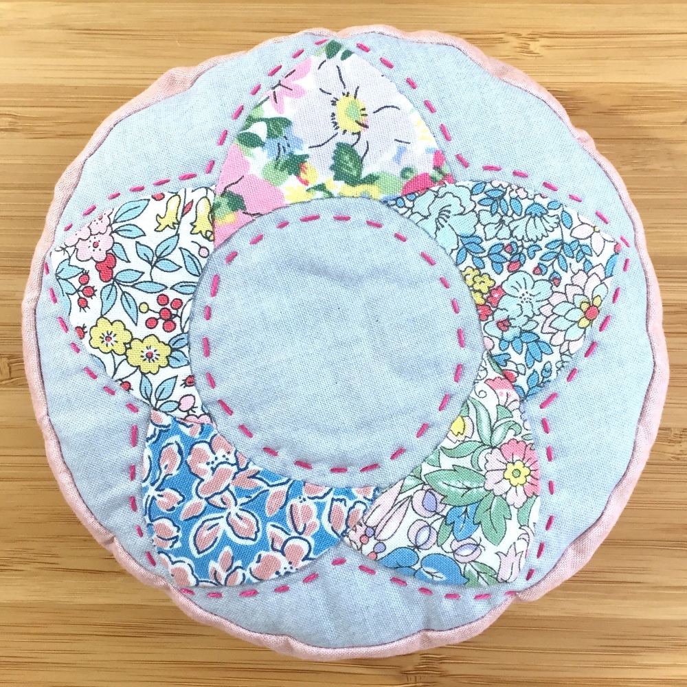 EPP Flower Pincushion Pattern - Includes pre-cut papers