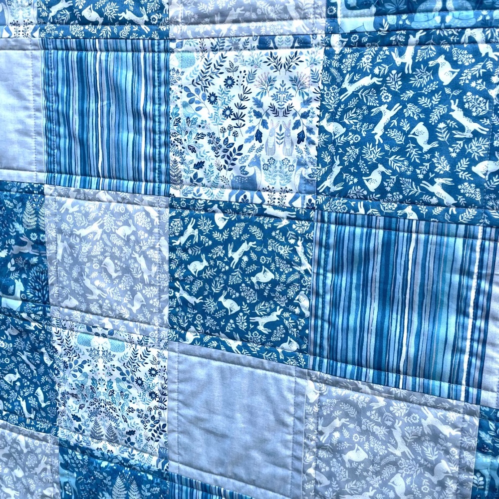 Quick & Easy Quilt Kit in Blue Foxwood - Beginner's Quilt Kit, Easy Quilt