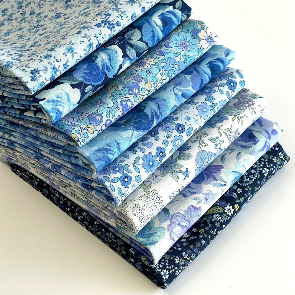 Garden Blues Fat Quarter Bundle - 8 pieces