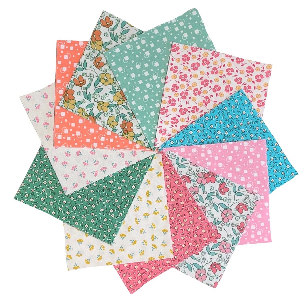 Quilter's Pre-cut 42pc Charm Pack in Little Blossoms