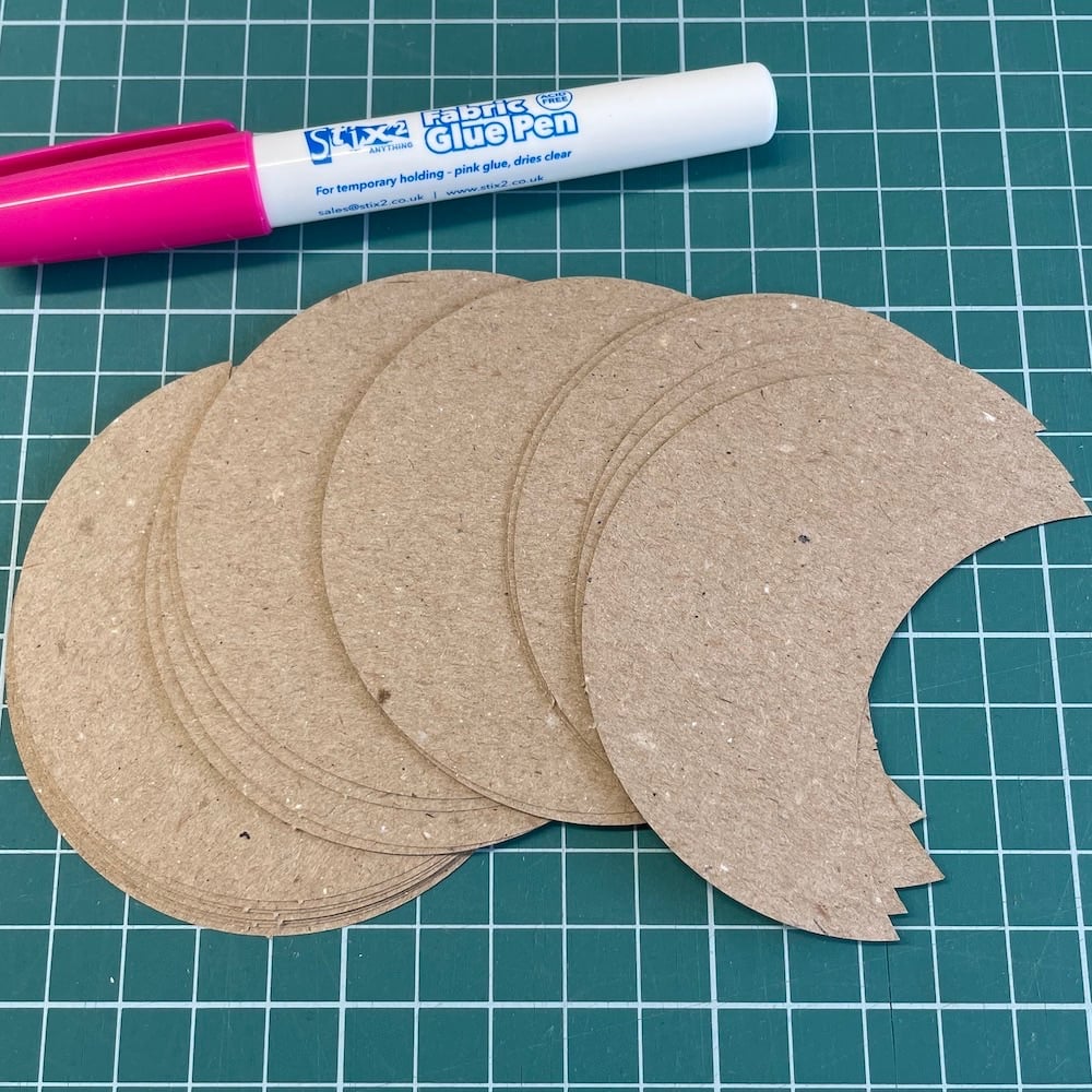 Crescent Paper Pieces - 48 Pre-cut Papers for Curved English Paper-piecing