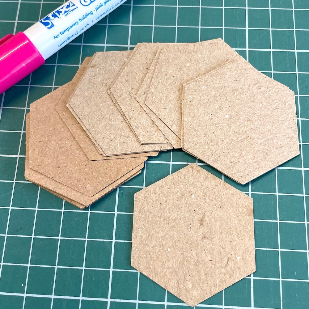 Hexagon Paper Pieces (1inch) - 100 Pre-cut Papers for English Paper-piecing - 1" along the side