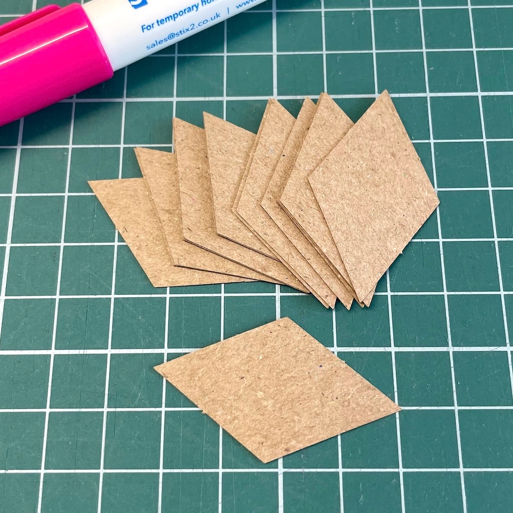 Diamond Paper Pieces (1inch) - 60degree Diamonds, 60 Pre-cut Papers for English Paper-piecing