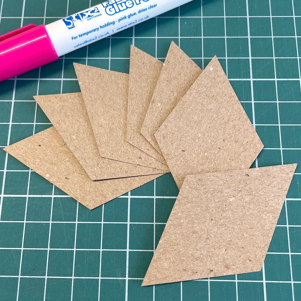 Diamond Paper Pieces (3.5inch) - 60degree Diamonds, 40 Pre-cut Papers for English Paper-piecing