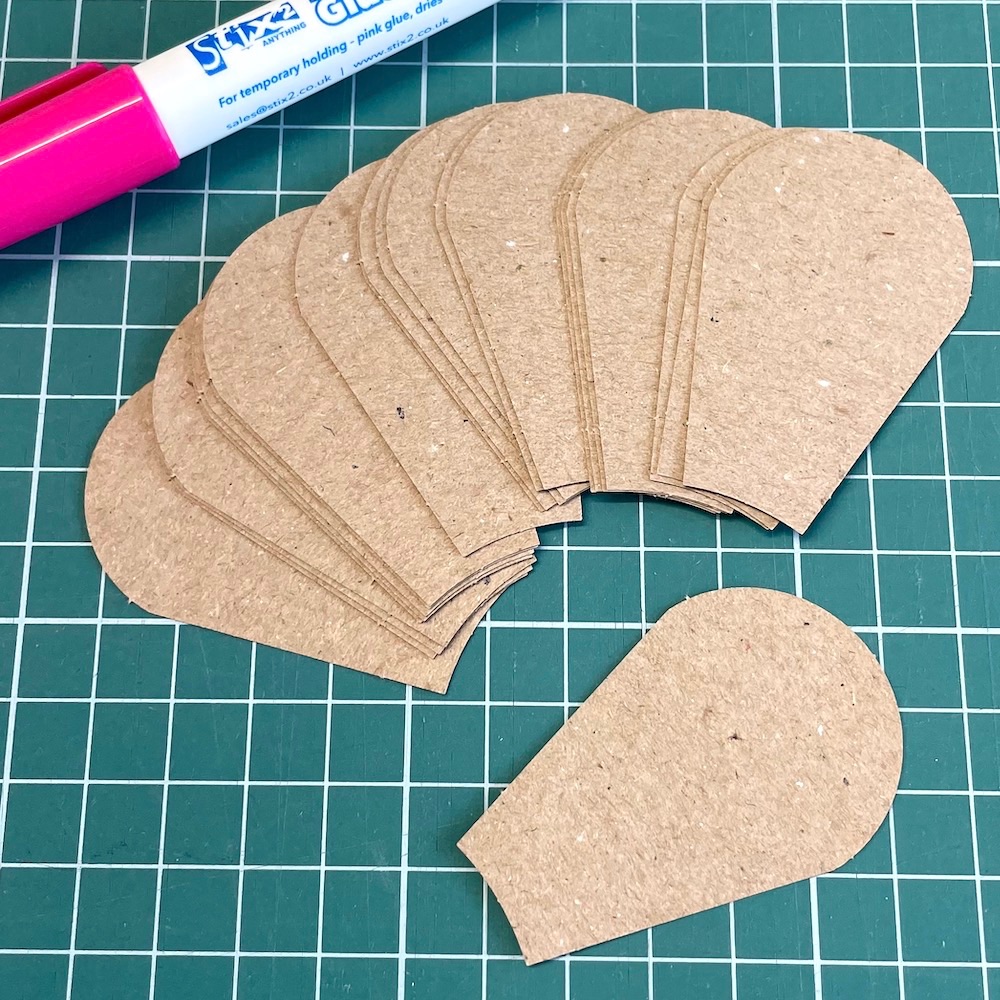 Dresden Plate Paper Pieces - 100 Pre-cut Papers for English Paper-piecing
