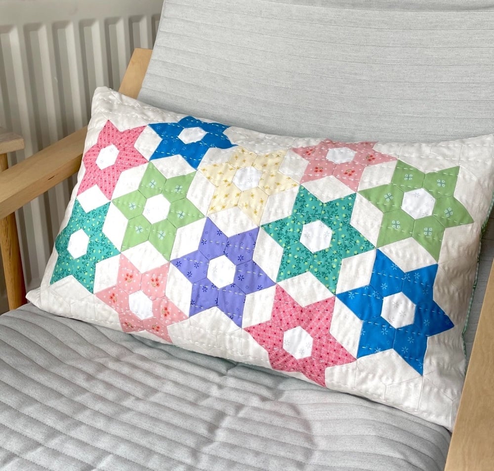Jewelled Star Cushion Pattern & Papers - English Paper-piecing